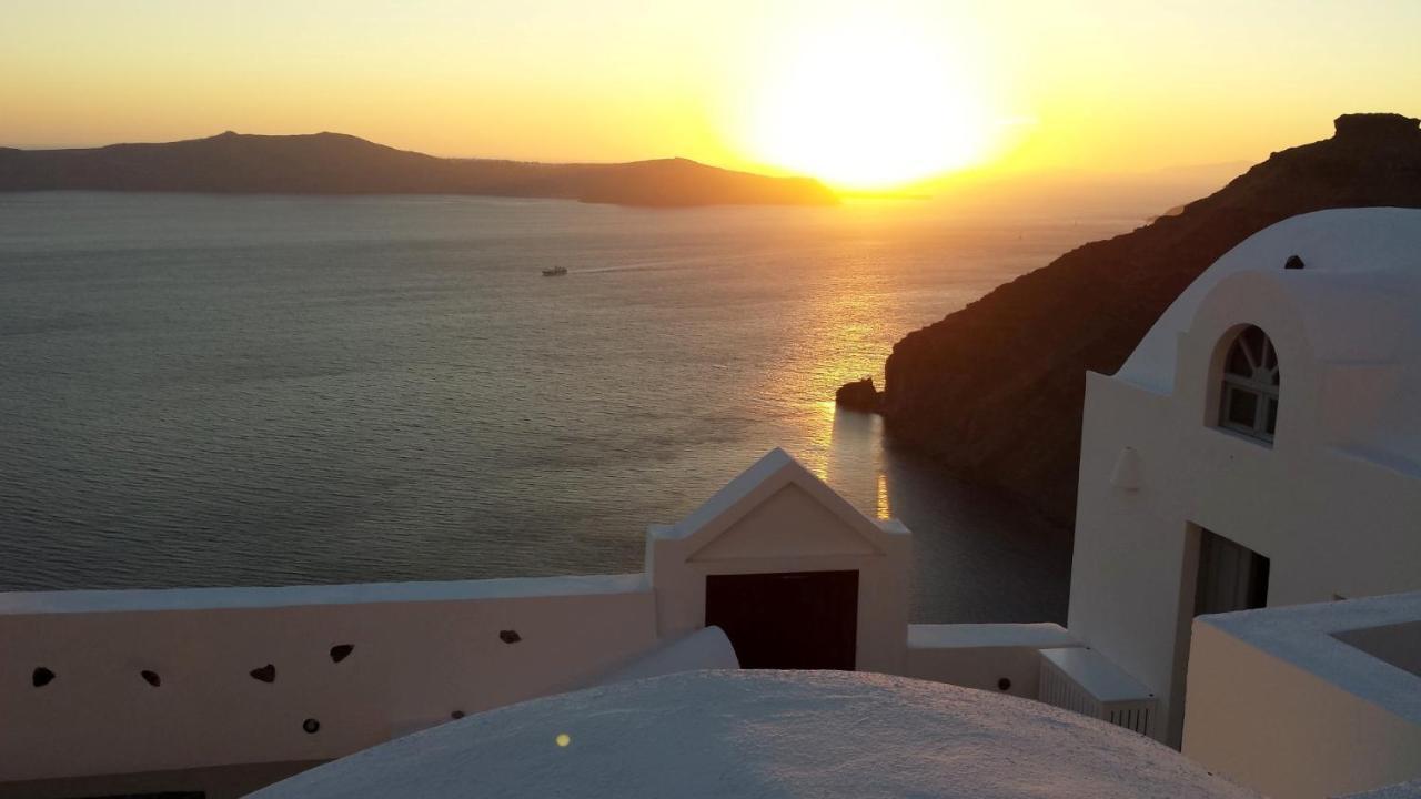 Antelmi Luxury Villa Fira  Esterno foto